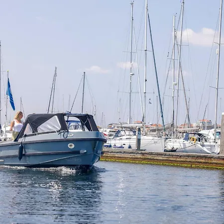 Stunning Ship In With Harbor View Botel